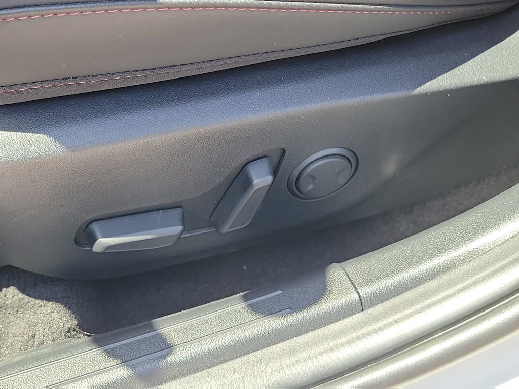 Used 2025 Kia K4 GT-Line w/ GT-Line Premium Package image 19