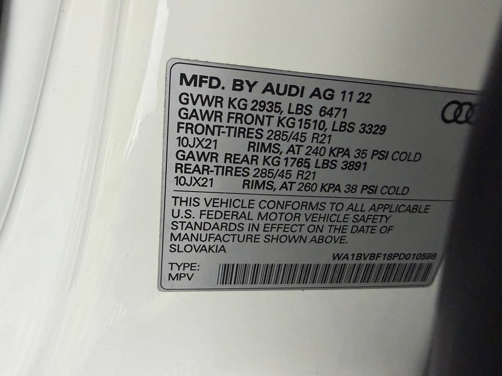 Used 2023 Audi Q8 Premium Plus w/ Premium Plus Package AWD/4WD image 39