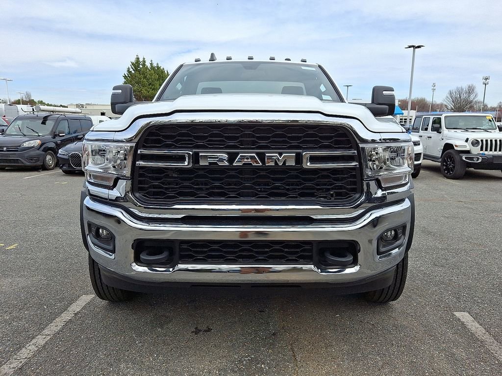 New 2024 RAM 5500 Tradesman image 2