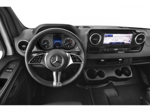 Used 2024 Mercedes-Benz eSprinter 170 Cargo image 9