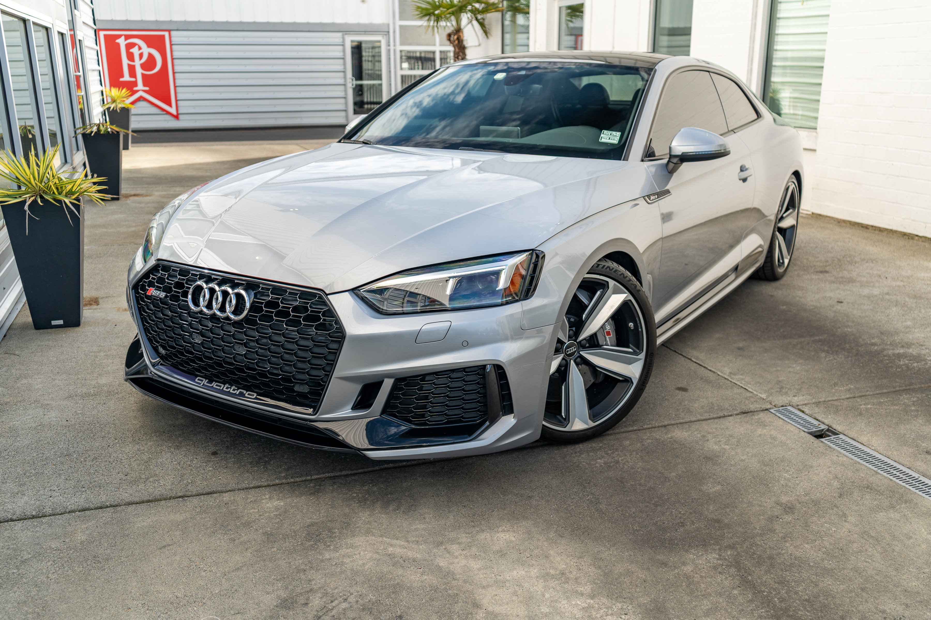 Used 2018 Audi RS 5 w/ Dynamic Plus Package AWD/4WD image 3