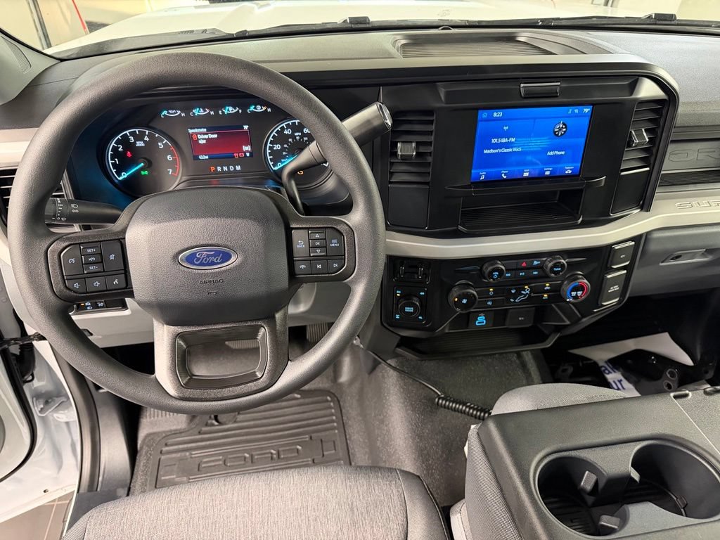 New 2026 Ford F250 XL w/ XL Chrome Package AWD/4WD image 9