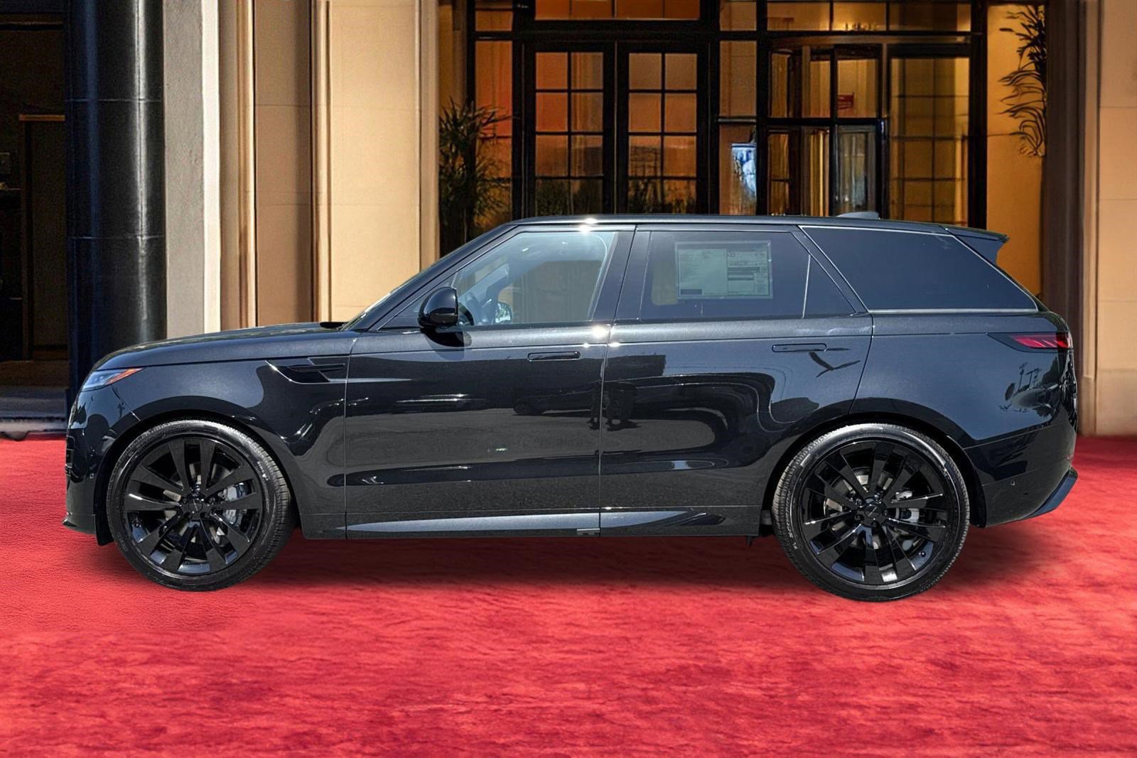 New 2026 Land Rover Range Rover Sport Dynamic SE AWD/4WD image 2