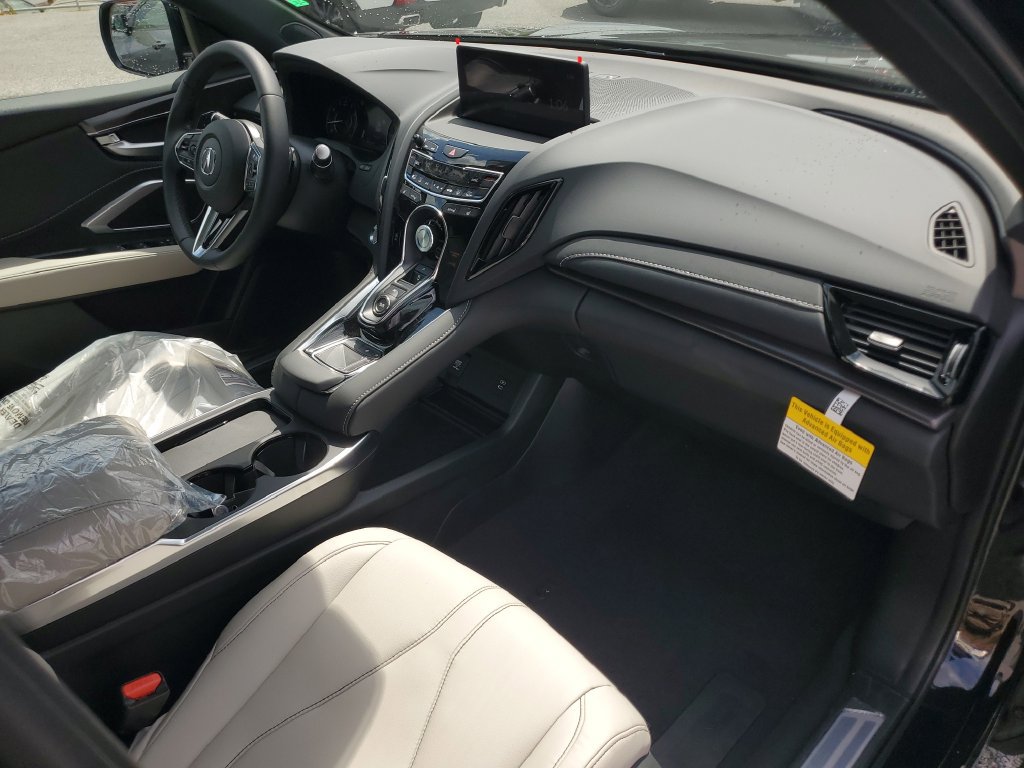 New 2026 Acura RDX SH-AWD image 4