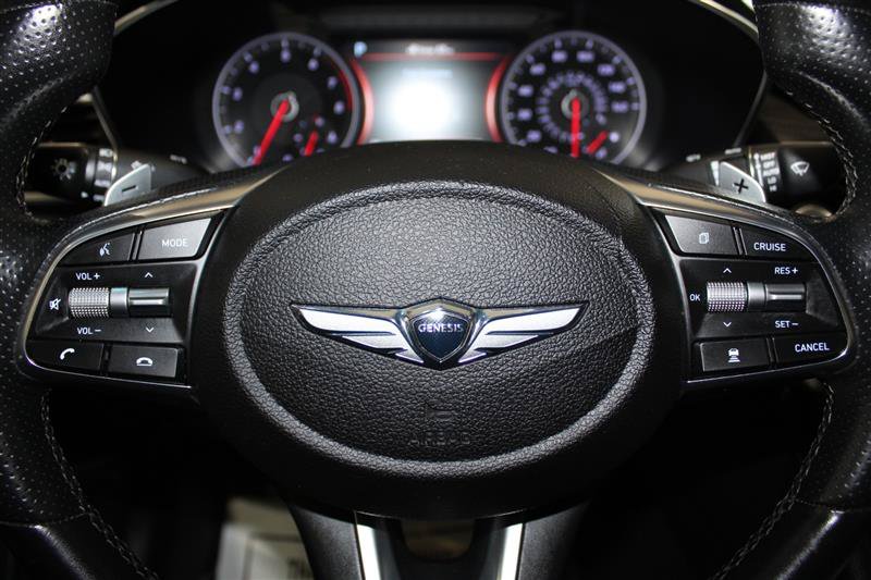 Used 2019 Genesis G70 2.0T Advanced w/ Elite Package RWD image 17