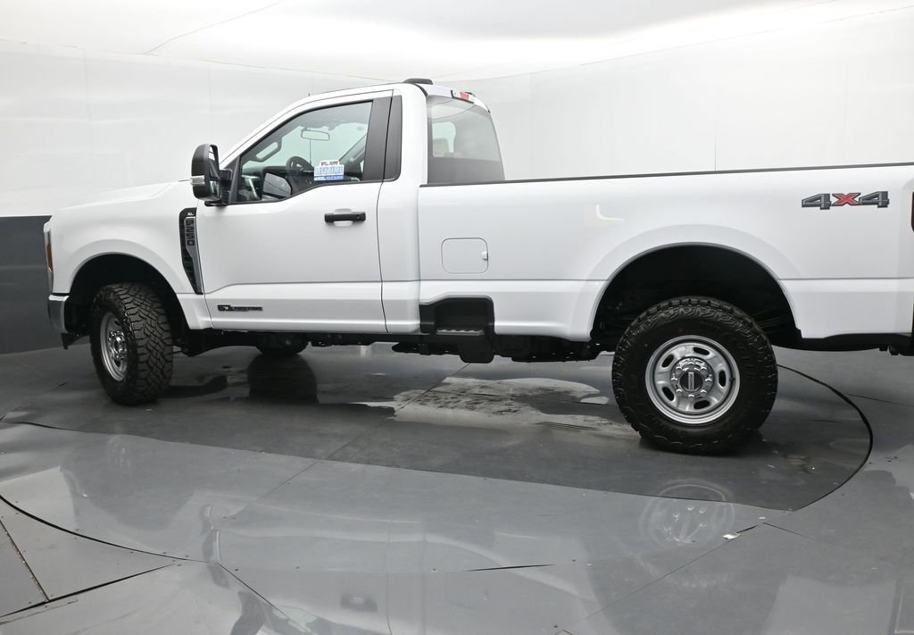 New 2026 Ford F250 XL image 3