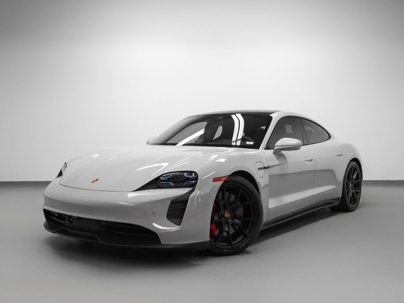 Certified 2024 Porsche Taycan GTS AWD/4WD image 1