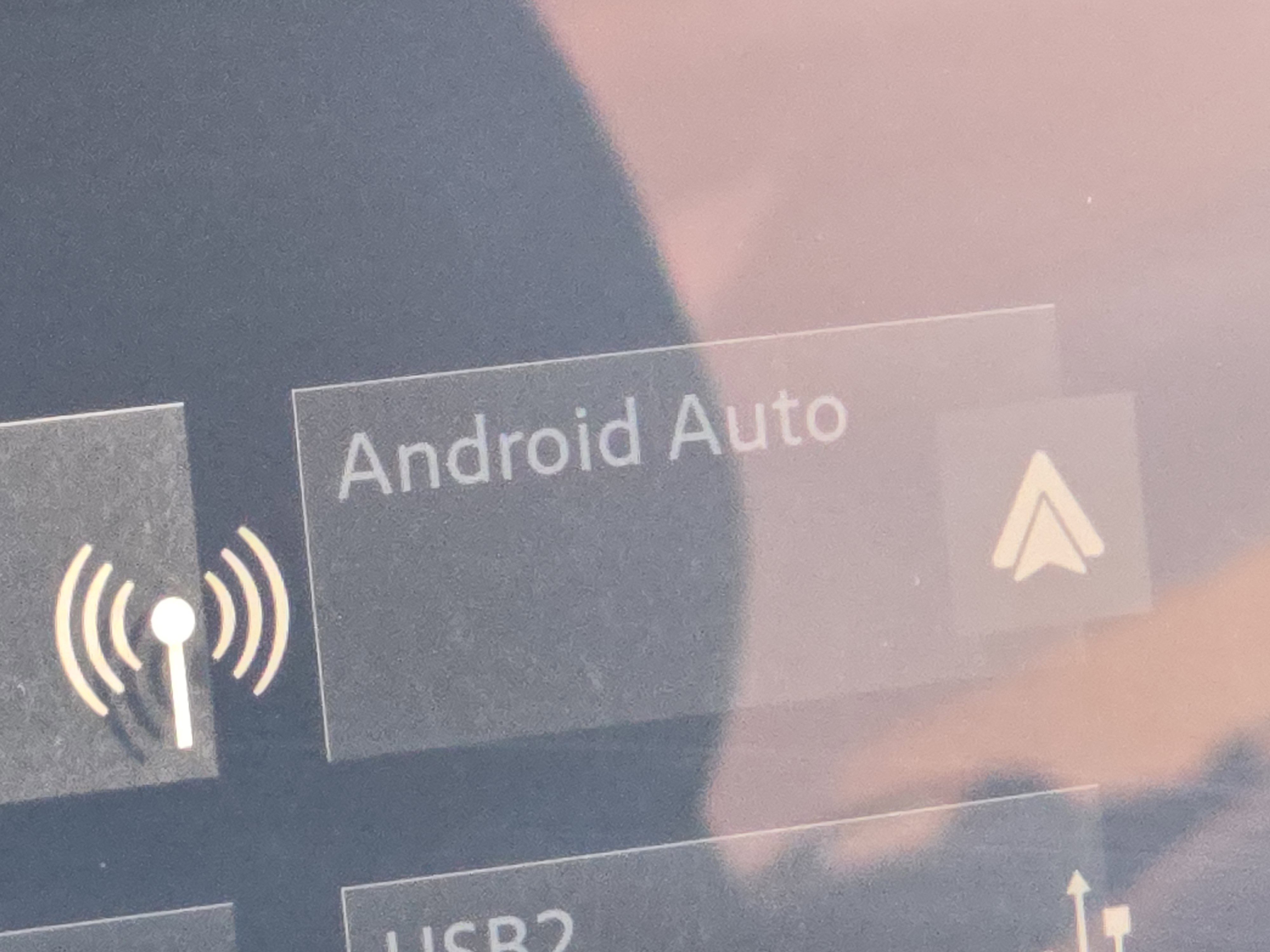 Used 2025 Nissan Rogue SL image 7