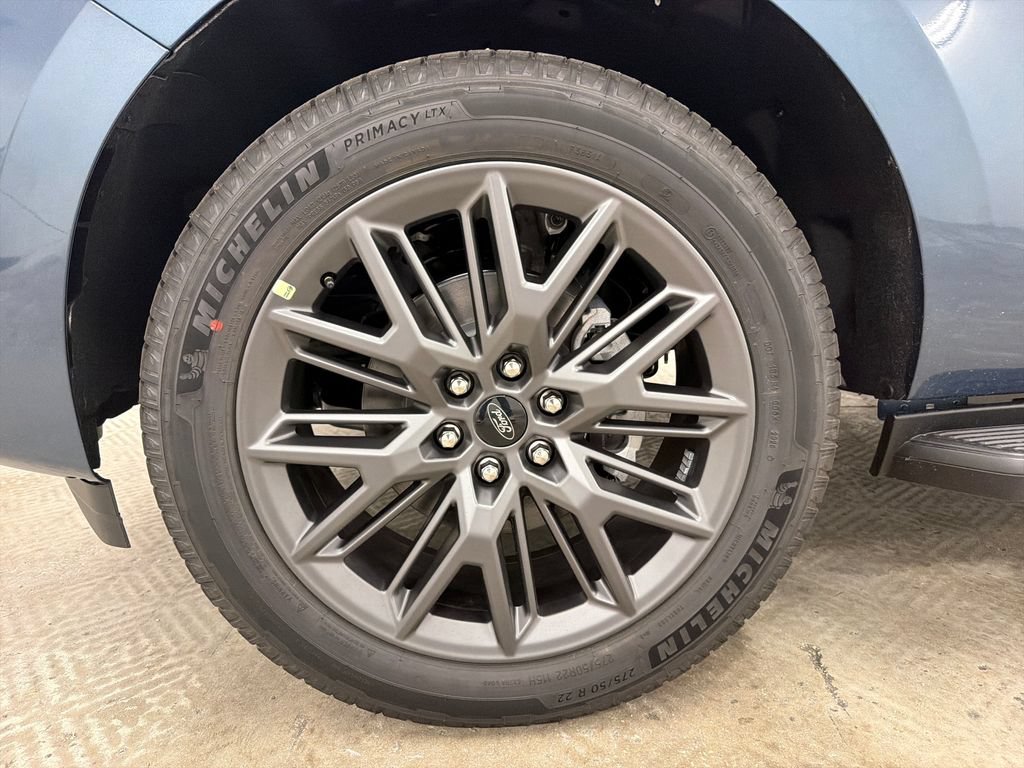 New 2027 Ford Expedition Platinum w/ Stealth Appearance Package RWD image 11