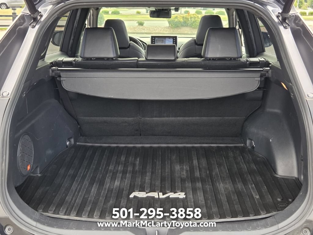 Used 2019 Toyota RAV4 XSE AWD/4WD image 12