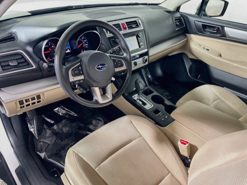 Used 2017 Subaru Outback 2.5i AWD/4WD image 9