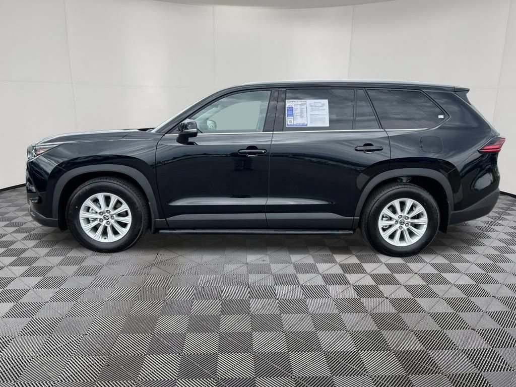 Used 2026 Toyota Grand Highlander FWD image 4
