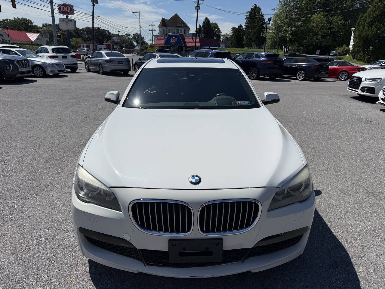 Used 2014 BMW 740Li xDrive w/ Executive Package AWD/4WD image 2
