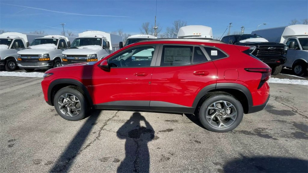 New 2026 Chevrolet Trax LT w/ Driver Confidence Package image 7