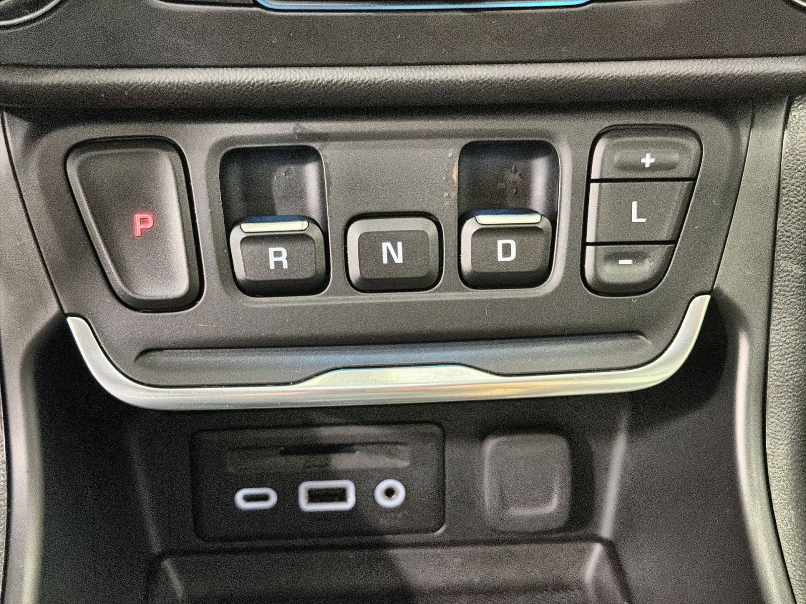 Used 2018 GMC Terrain SLT AWD/4WD image 22