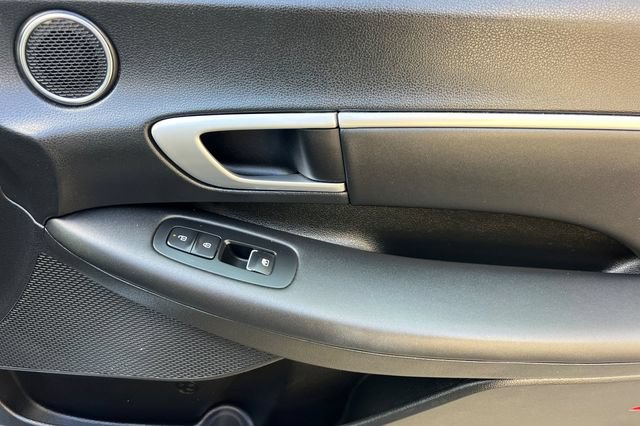 Used 2025 Hyundai Sonata SEL FWD image 20