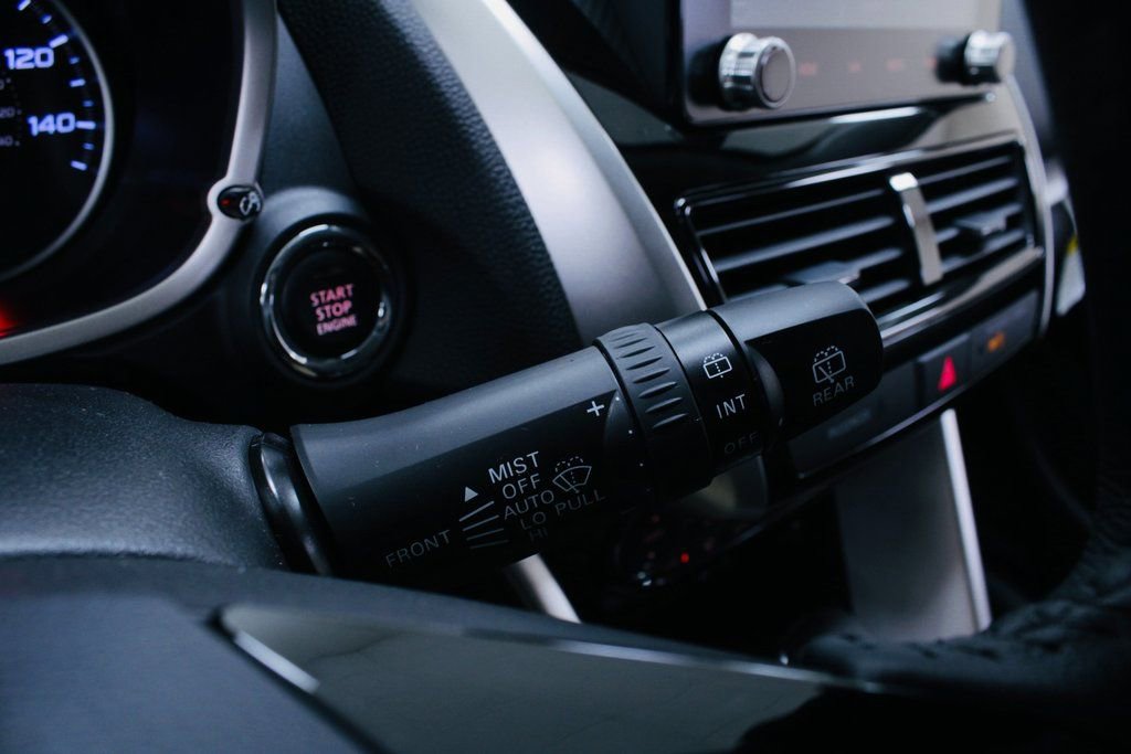 Used 2024 Mitsubishi Eclipse Cross SE image 8