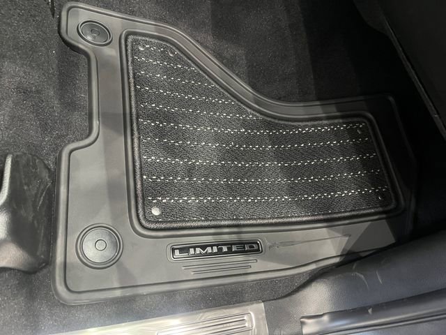 New 2026 RAM 3500 Limited image 32