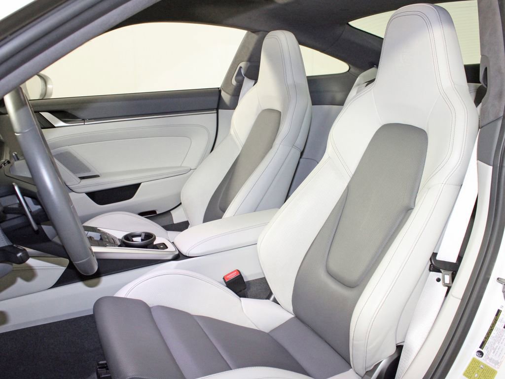 Certified 2024 Porsche 911 Turbo S AWD/4WD image 5