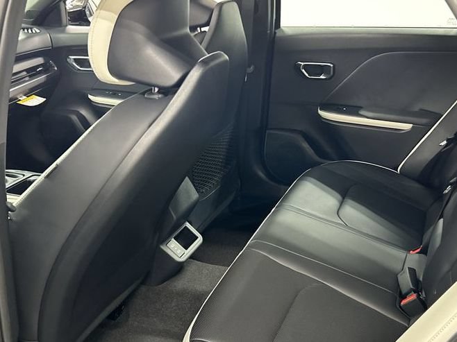 New 2026 Kia K4 GT-Line w/ GT-Line Sunroof Package FWD image 20