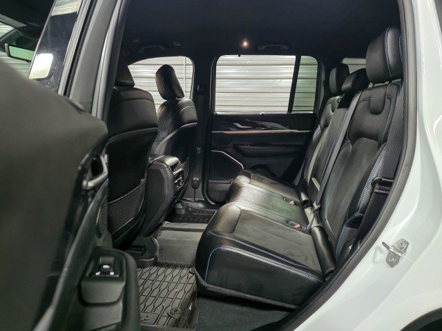 Used 2022 Jeep Grand Cherokee Trailhawk w/ Advanced Protech Group II image 15