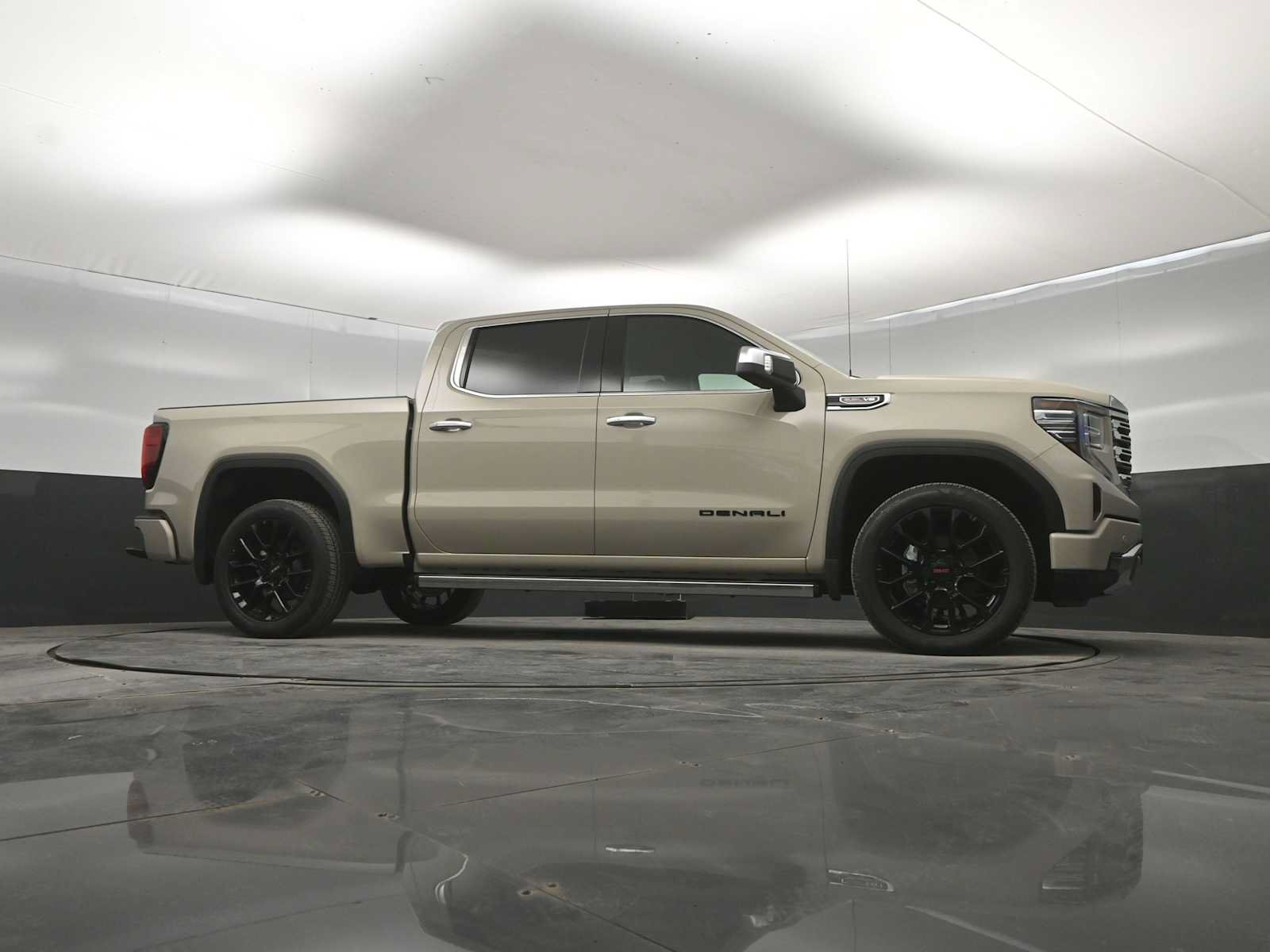 New 2026 GMC Sierra 1500 Denali AWD/4WD image 39