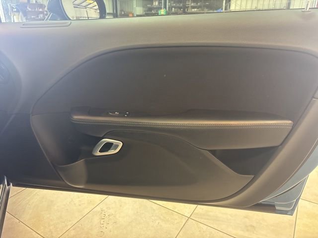 Used 2020 Dodge Challenger SXT RWD image 11