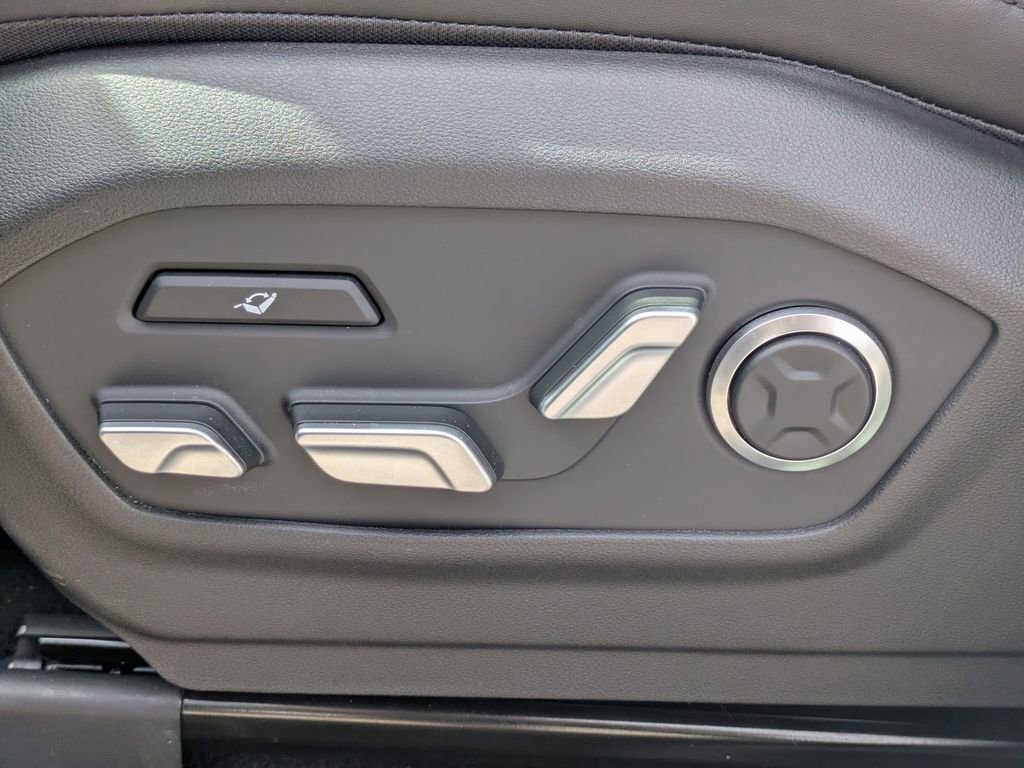 Used 2024 Hyundai Santa Fe Calligraphy image 21