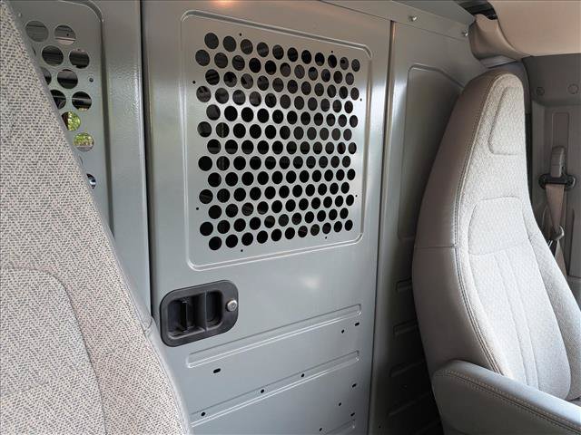 Used 2023 Chevrolet Express 2500 w/ Driver Convenience Package RWD image 13