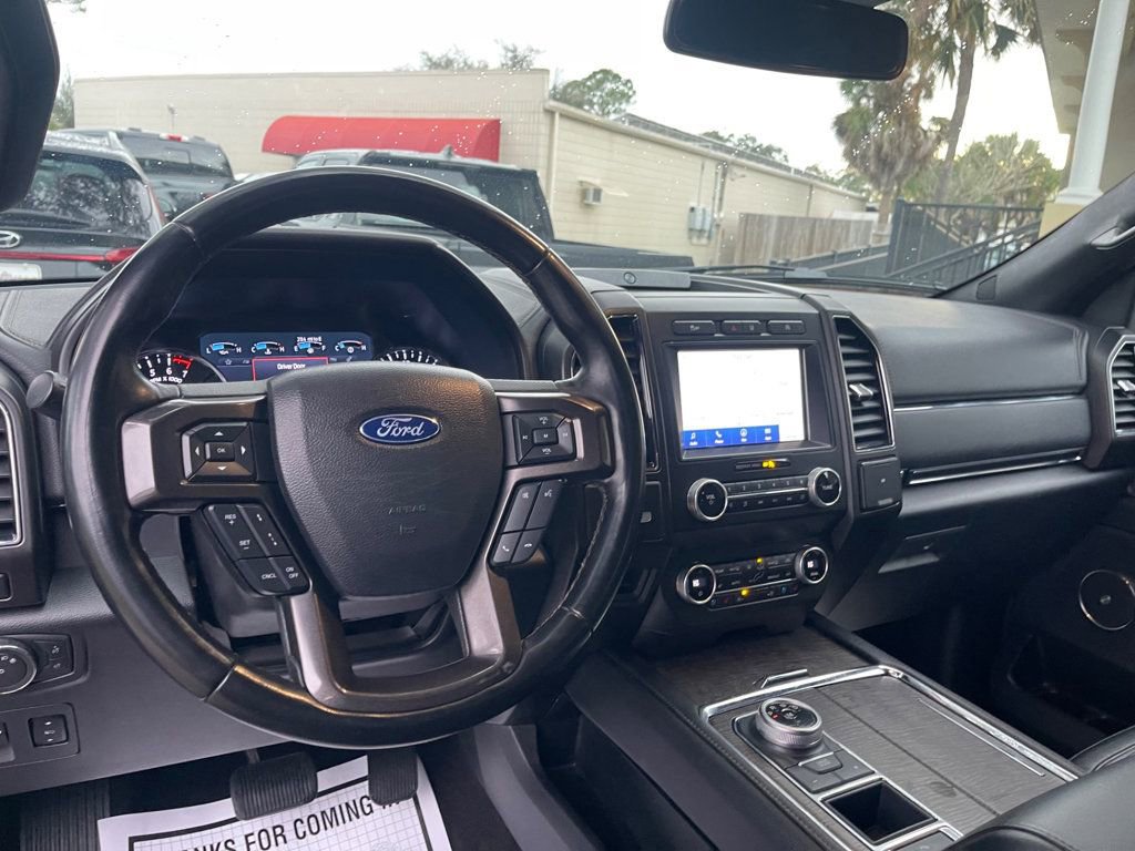 Used 2021 Ford Expedition Max Limited image 14