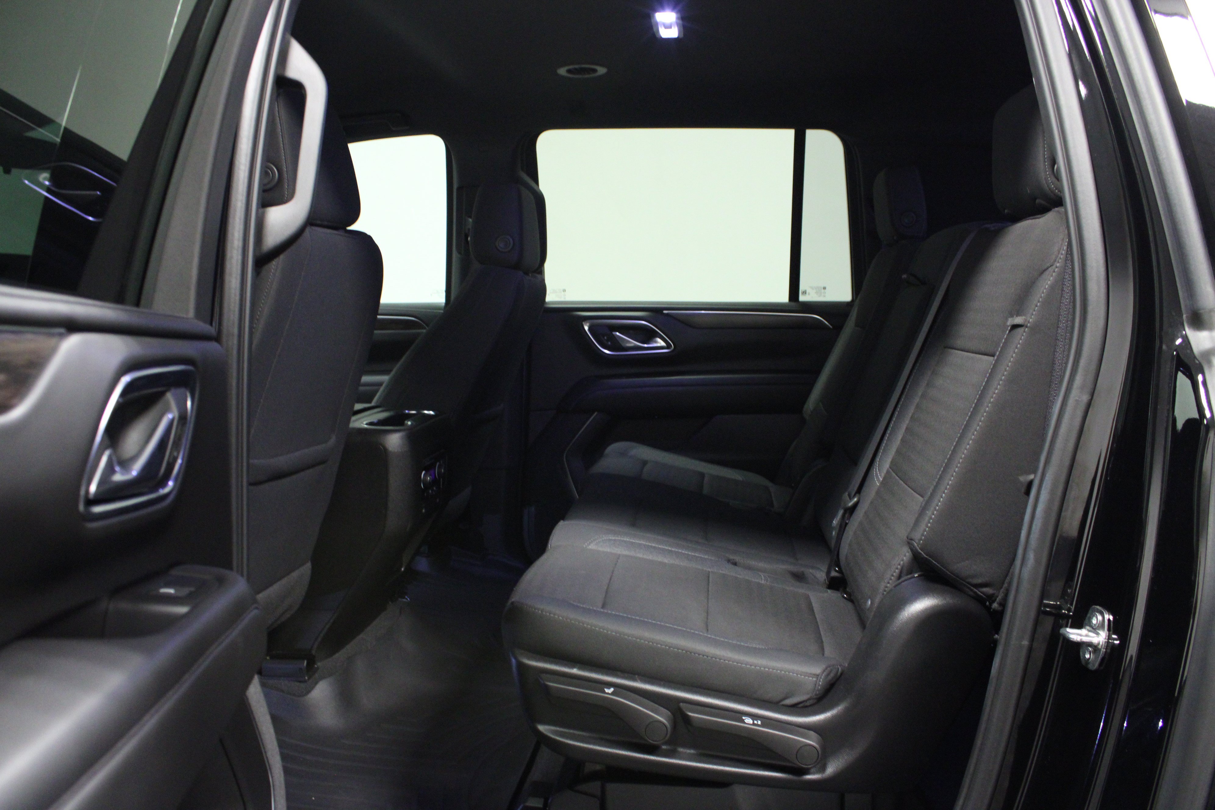 Used 2024 Chevrolet Suburban LS w/ Driver Alert Package AWD/4WD image 13