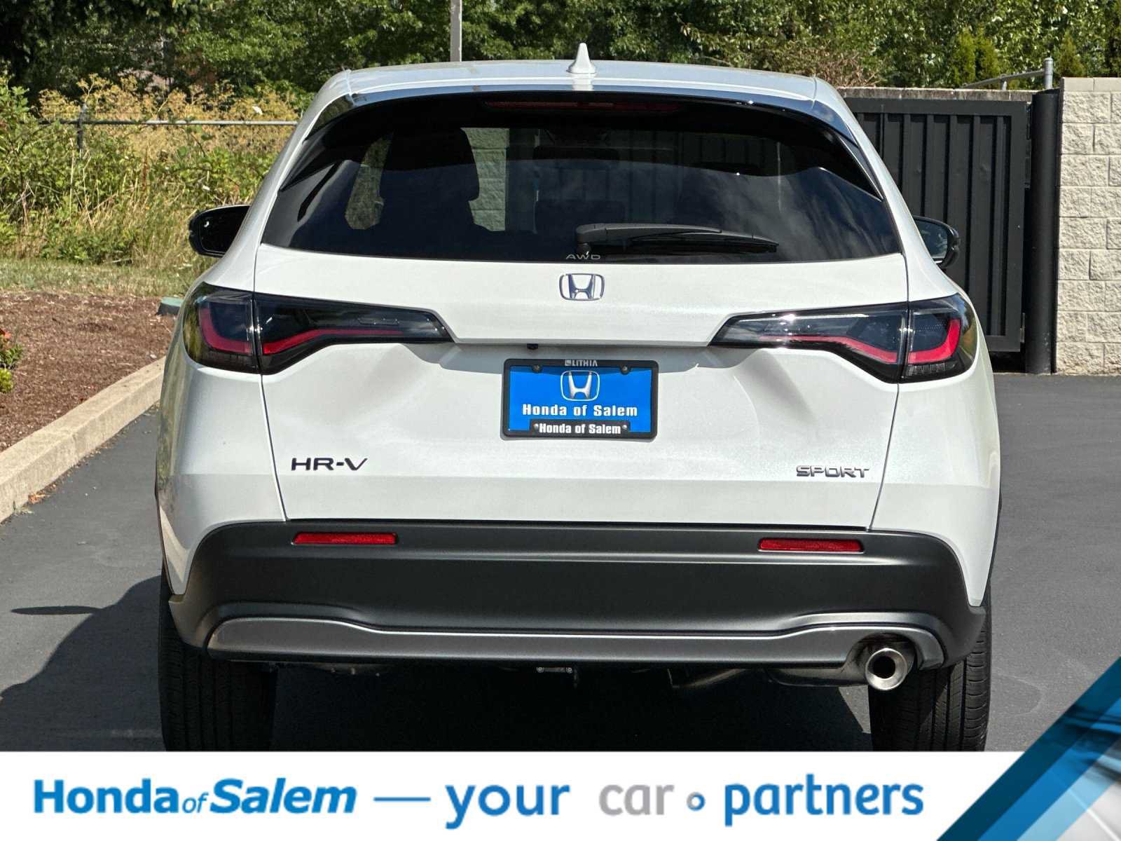 New 2027 Honda HR-V Sport image 7