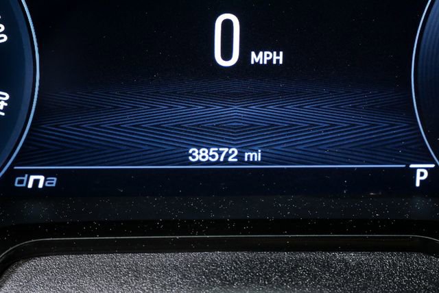 Used 2024 Alfa Romeo Tonale Veloce w/ Premium Interior Package image 12