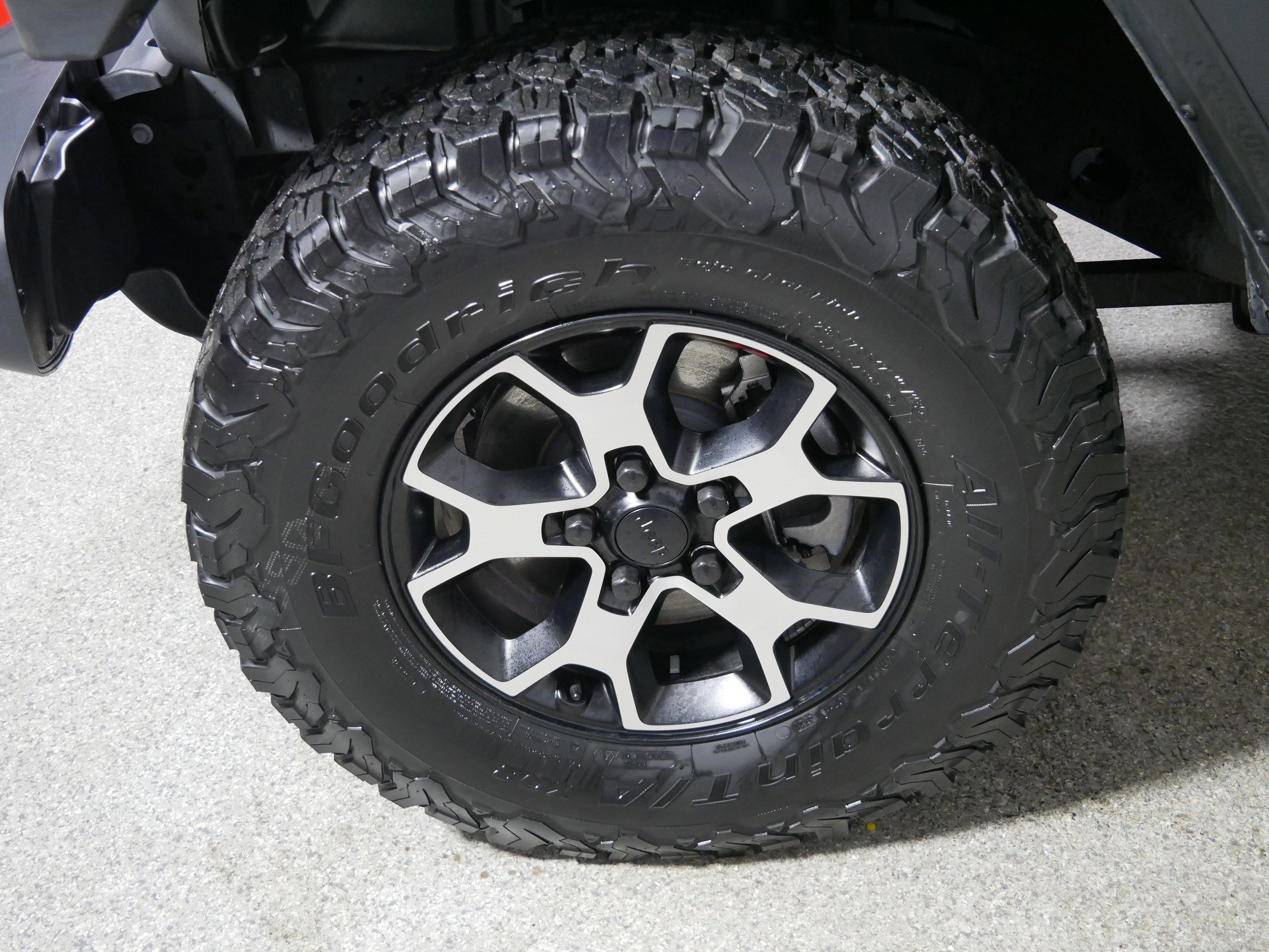 Used 2021 Jeep Wrangler Rubicon w/ Cold Weather Group image 15