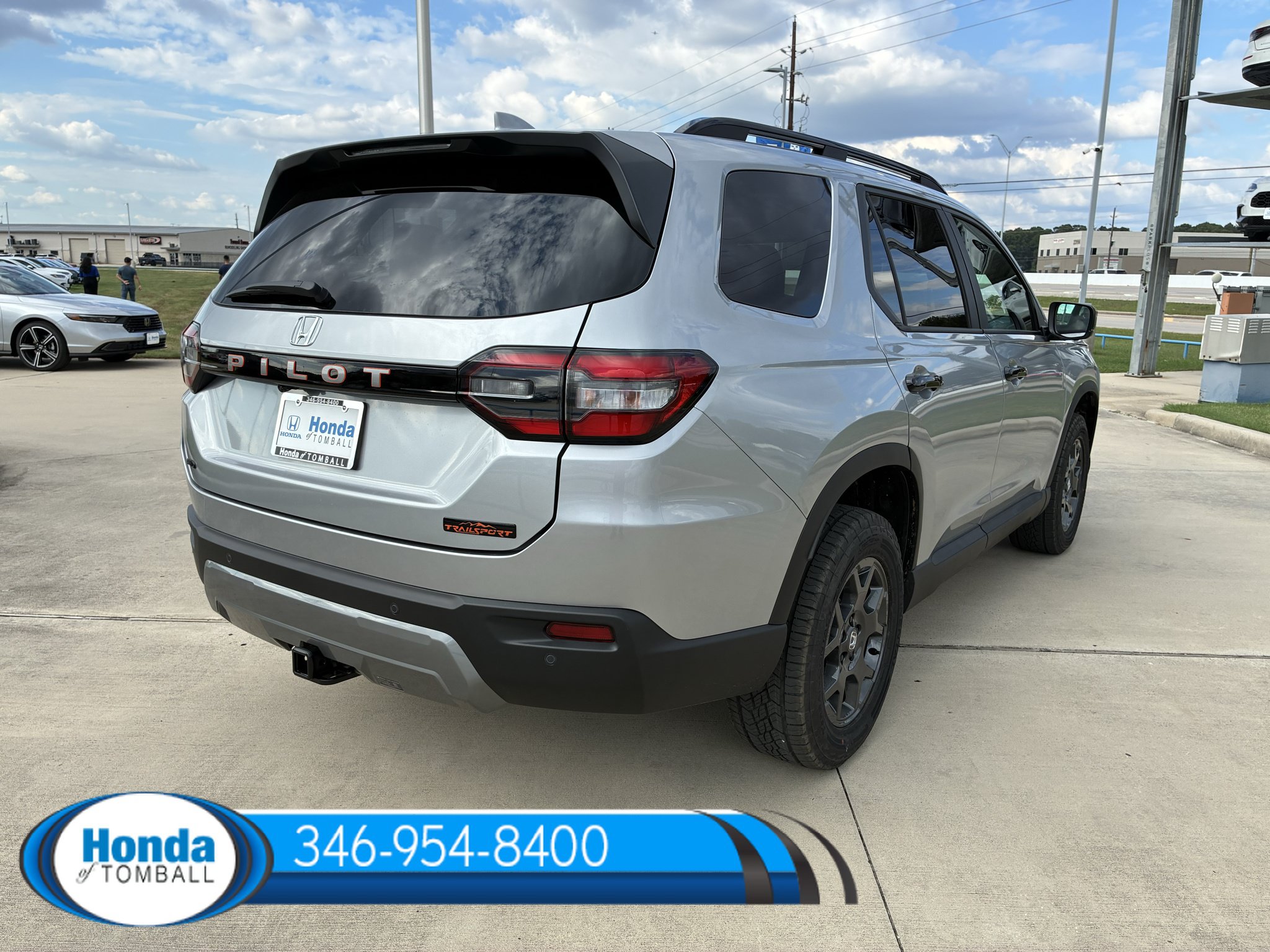 New 2026 Honda Pilot TrailSport image 6