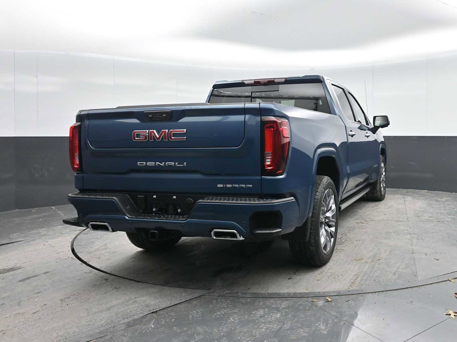 New 2026 GMC Sierra 1500 Denali image 9