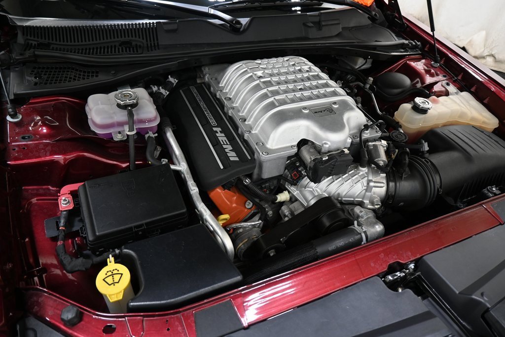 Used 2017 Dodge Challenger SRT Hellcat image 31