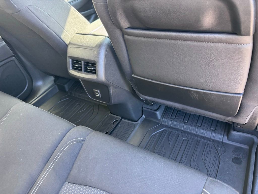 Used 2022 GMC Terrain SLE w/ Driver Convenience Package image 20