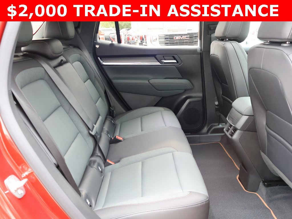 New 2026 GMC Terrain AT4 w/ LPO, Black Badging Package image 33