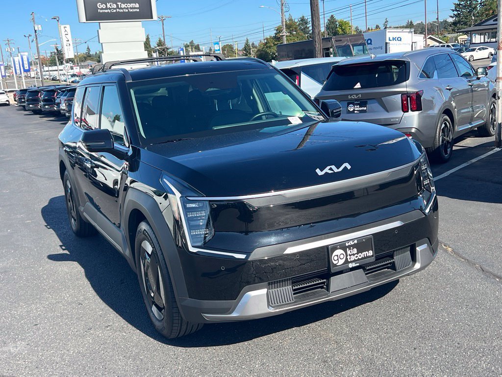 Used 2024 Kia EV9 Wind AWD/4WD image 7