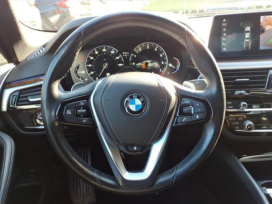 Used 2019 BMW 540i xDrive image 23