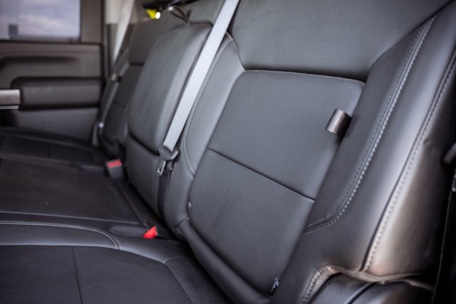 Used 2020 Chevrolet Silverado 3500 LTZ w/ LTZ Plus Package image 33