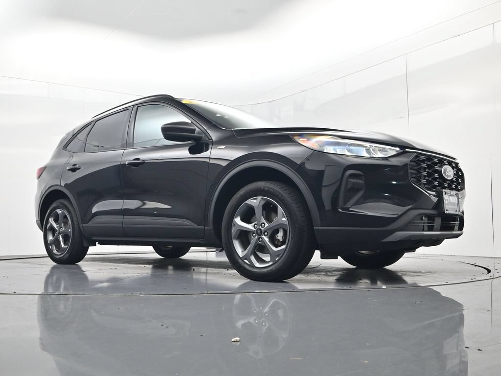 Used 2025 Ford Escape ST-Line AWD/4WD image 40