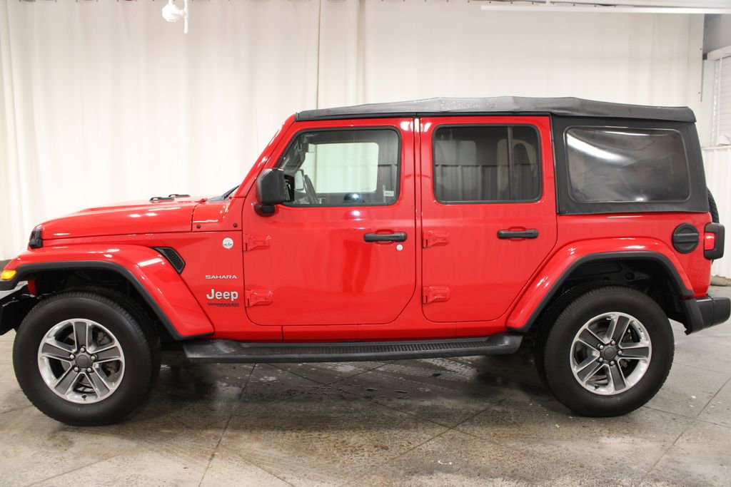 Used 2018 Jeep Wrangler Unlimited Sahara image 6