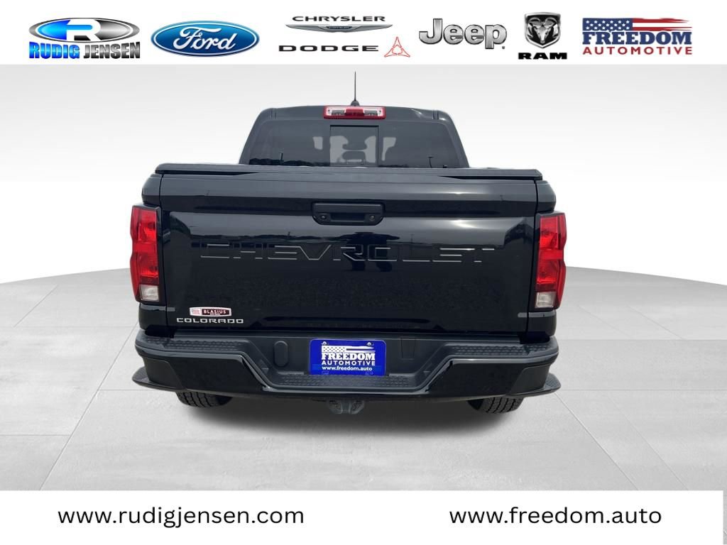 Used 2023 Chevrolet Colorado Trail Boss image 6