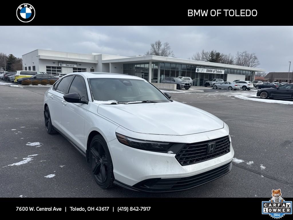 Used 2024 Honda Accord Sport image 1