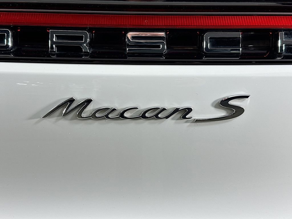 Used 2023 Porsche Macan S image 34