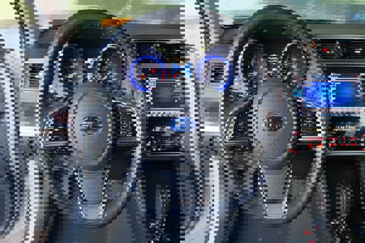 Used 2018 Subaru Outback 3.6R Limited w/ Popular Package #2 image 13