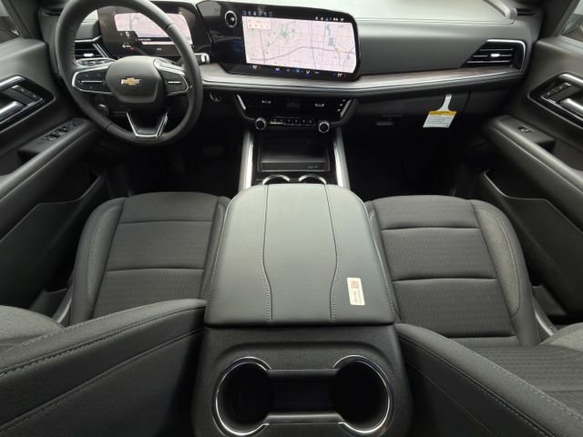 New 2026 Chevrolet Suburban LS image 9