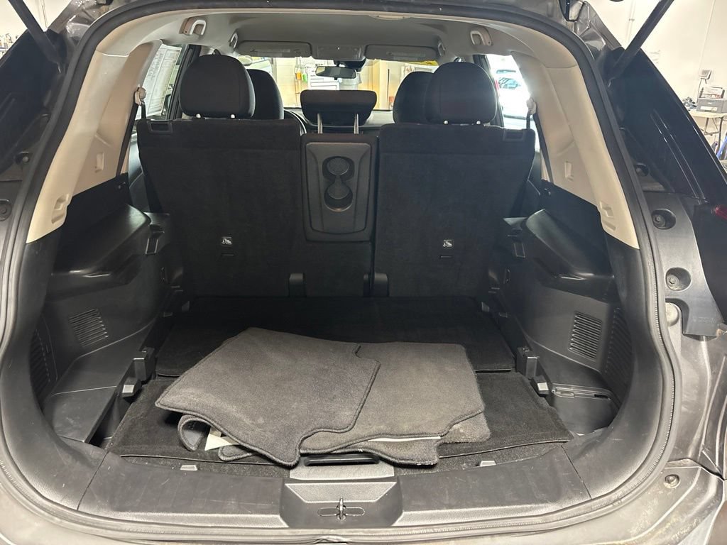 Used 2020 Nissan Rogue S AWD/4WD image 27